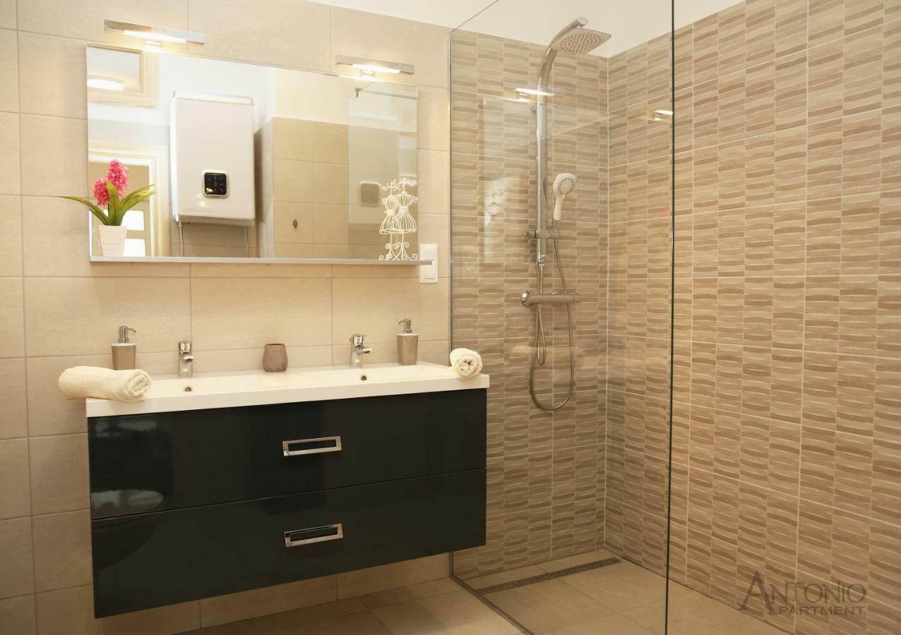 Antonio Apartment Sibenik Luaran gambar