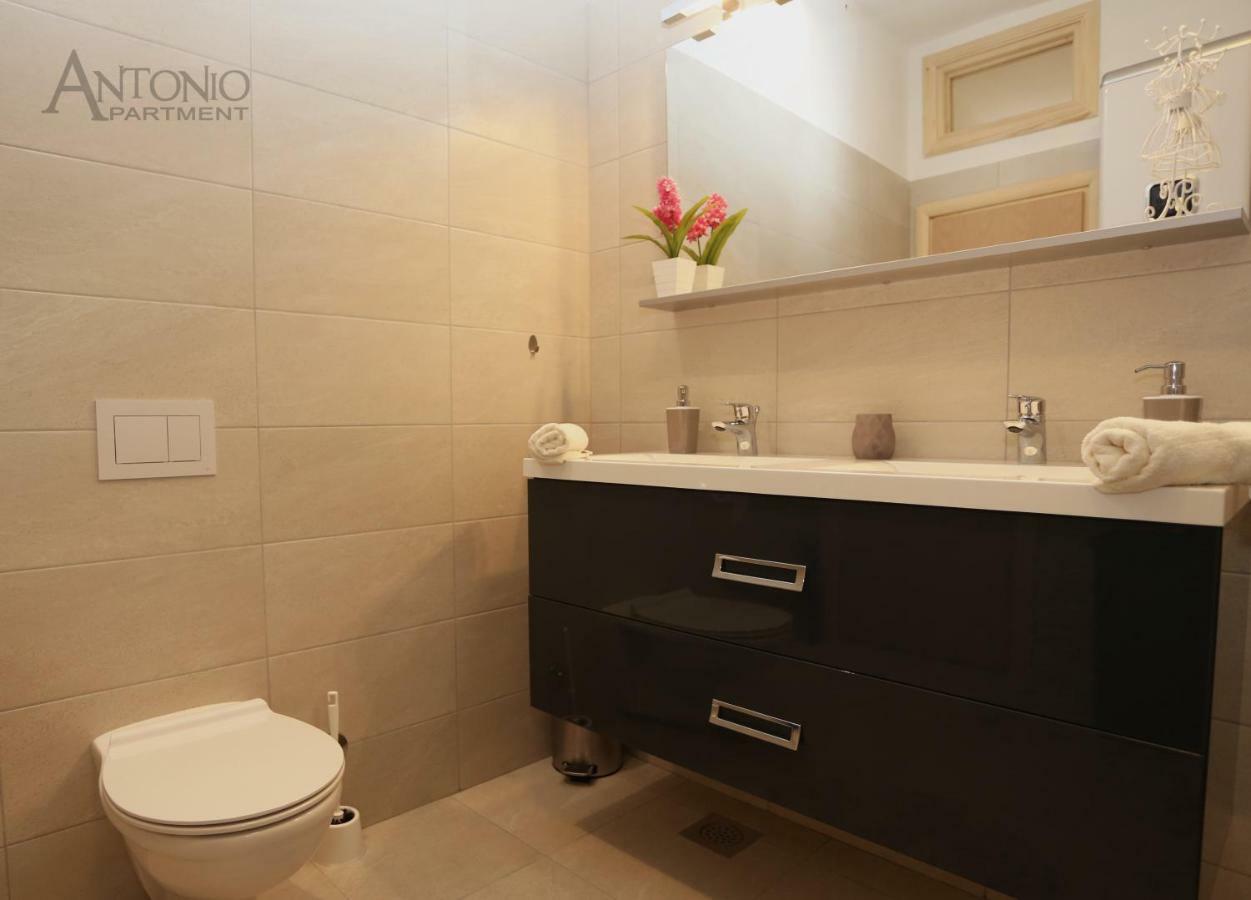 Antonio Apartment Sibenik Luaran gambar