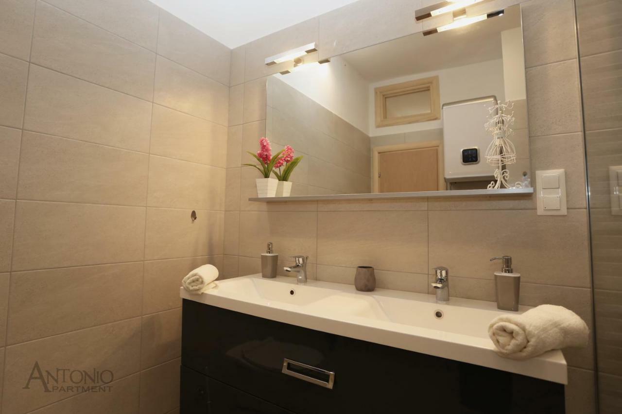 Antonio Apartment Sibenik Luaran gambar