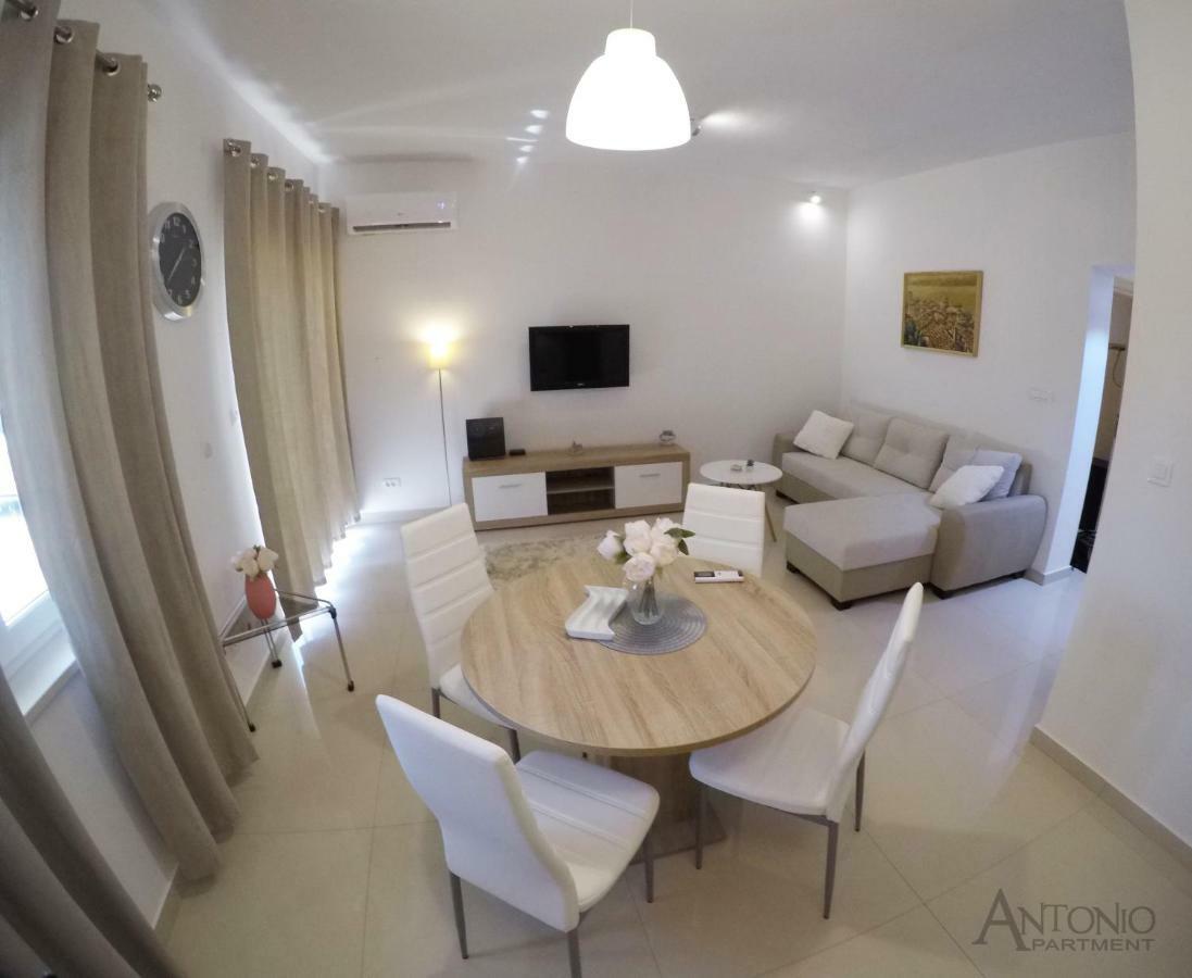 Antonio Apartment Sibenik Luaran gambar